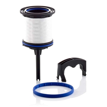 Filtru combustibil - MANN-FILTER [PU 7008 z KIT]